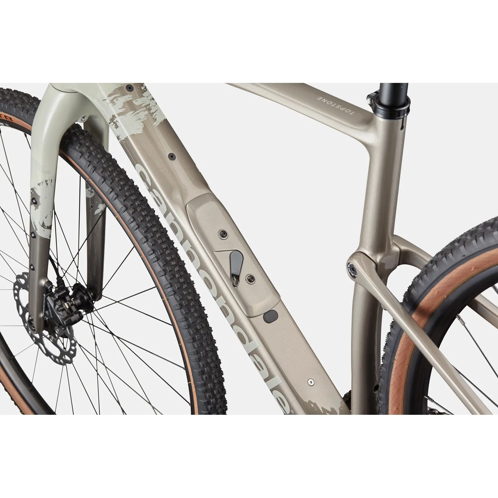 Cannondale Topstone Carbon 3 Shimano GRX 2x12v: recensione bici gravel - immagine 8